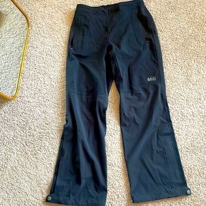 Like new REI rain pants. Size small. Zipper at bottom for easy on and off.